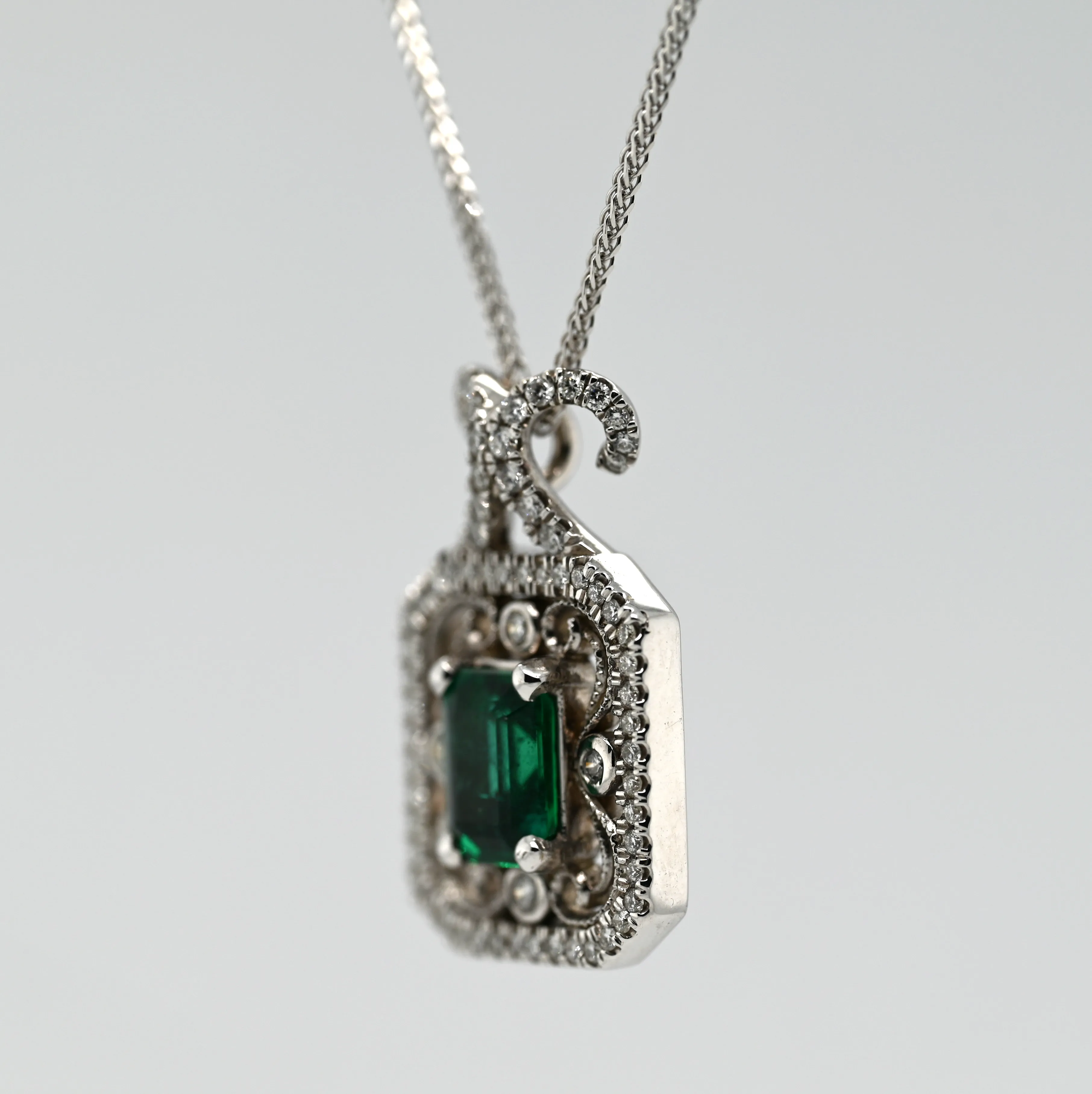 1.24ct Emerald & Diamond Pendant