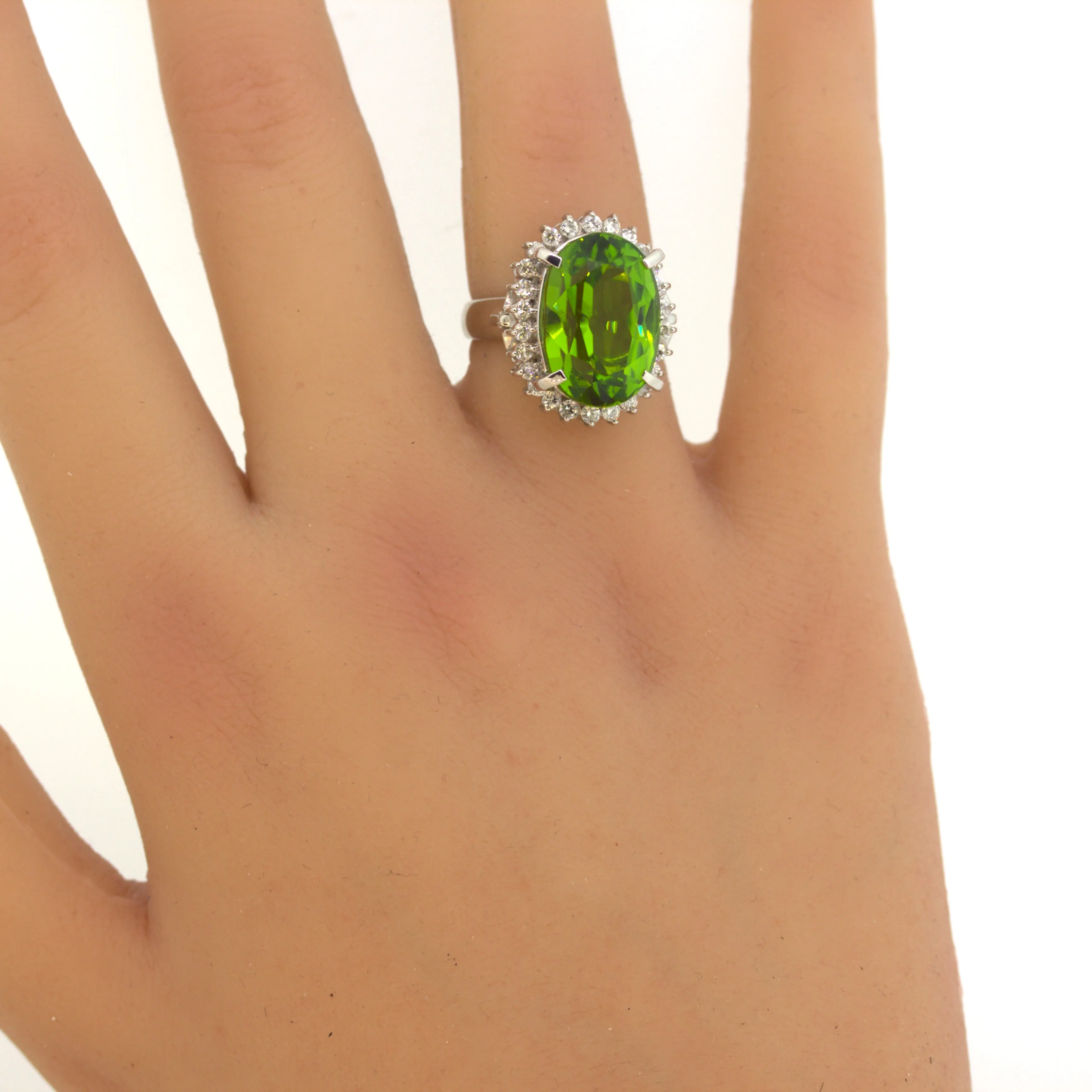 14.19 Carat Peridot Diamond Platinum Ring