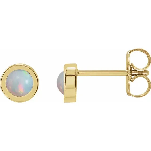 14k Gold Cabochon 4 mm Natural Rainbow Moonstone Bezel-Set Solitaire Stud Earrings