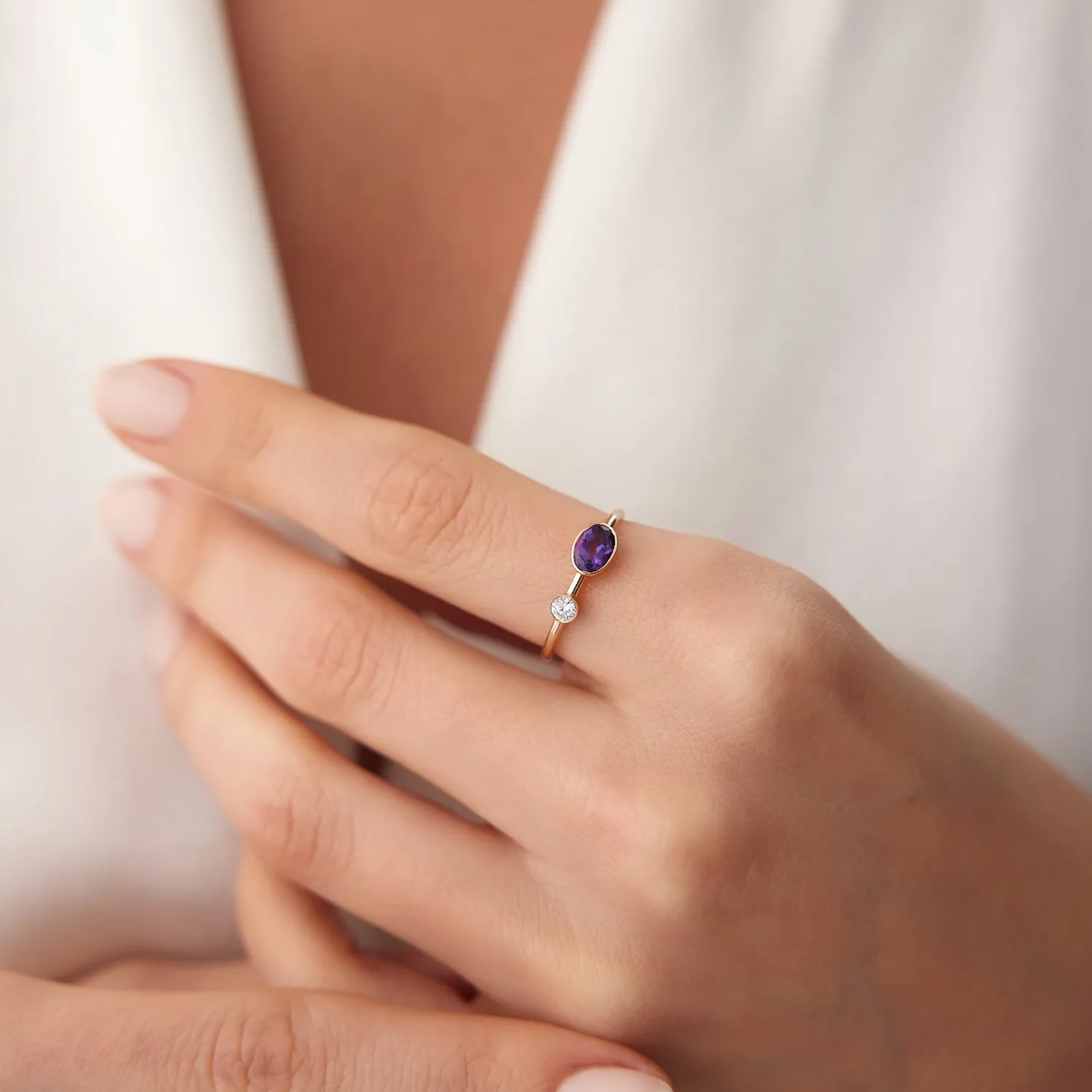 14K Gold Oval Shape Amethyst and Diamond Ring