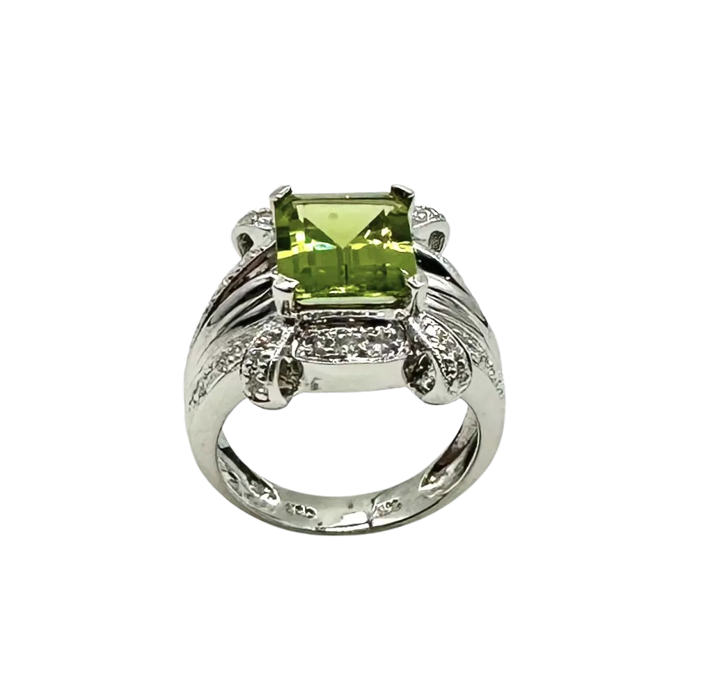 14k White Gold Emerald Cut Peridot Ring with Diamond Accent Stones