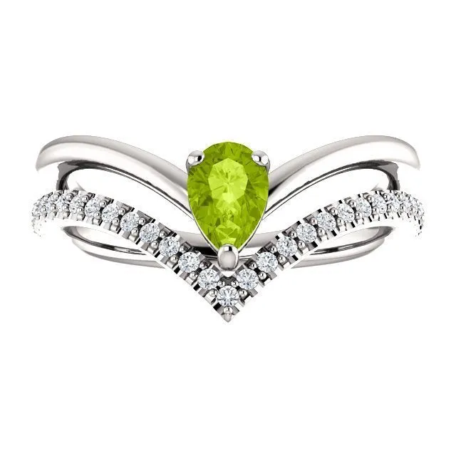 14KT GOLD  0.48 CT PERIDOT & 0.16 CTW DIAMOND NEGATIVE SPACE "V" RING