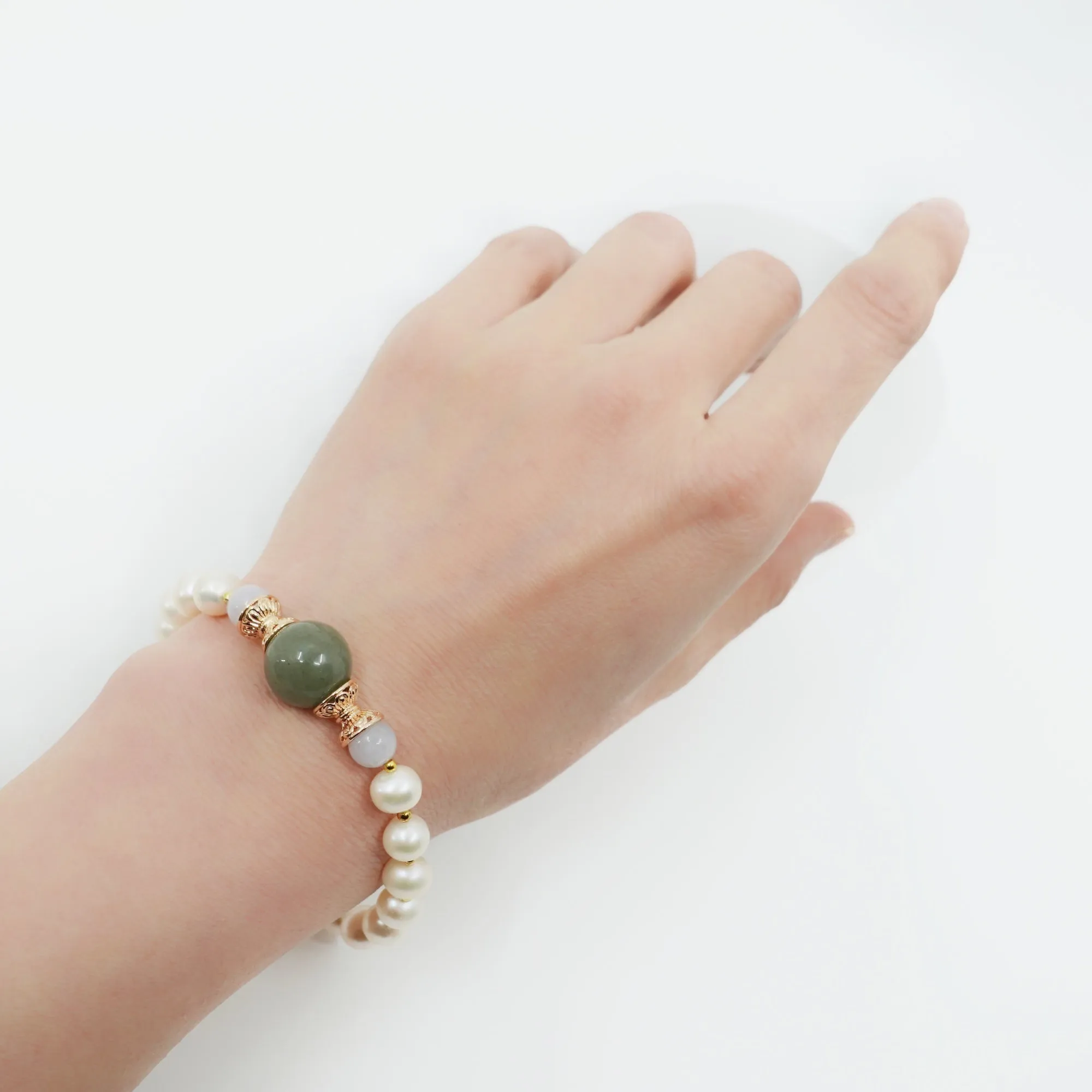 Beaded Jadeite and Pearl Bracelet 16cm