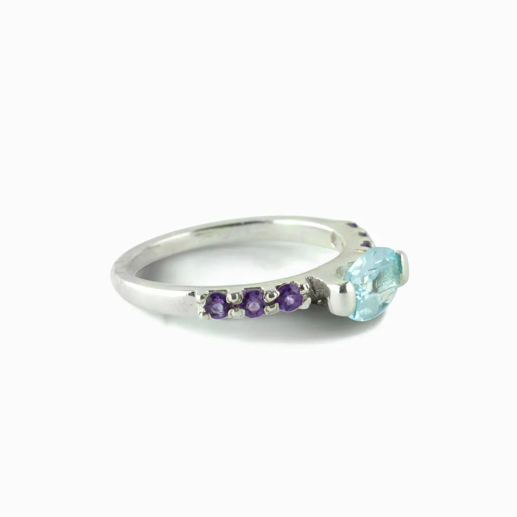 Blue Topaz and Amethyst Ring