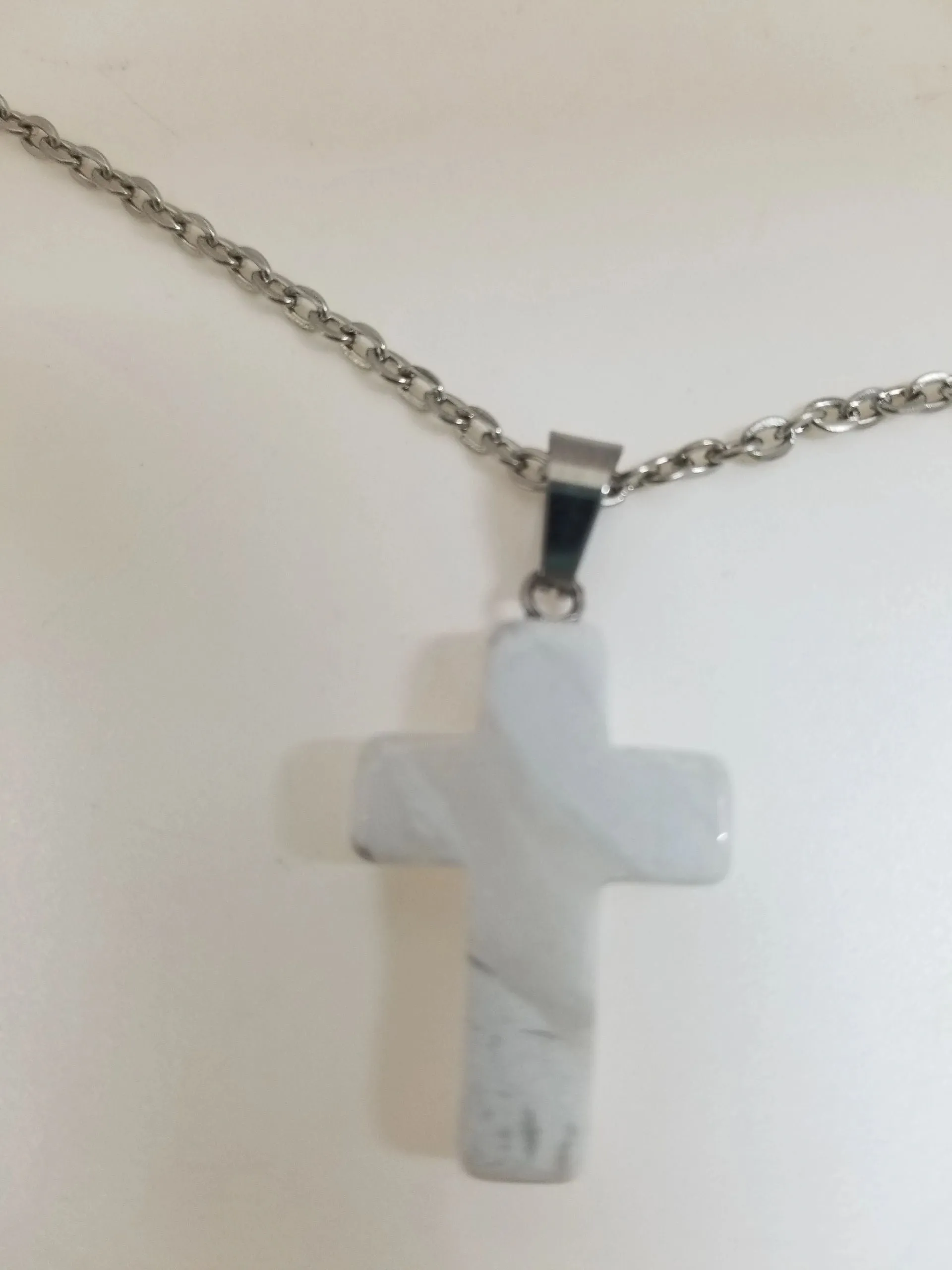 Carved Quartz Crucifix w/ Alloy Chain Necklace