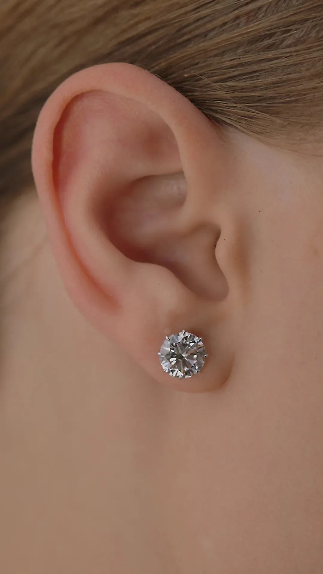 Countess Charm Zircon Earring