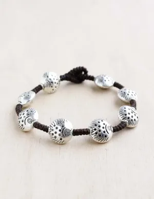 Etched Puffy Fish Round Alloy Bracelet