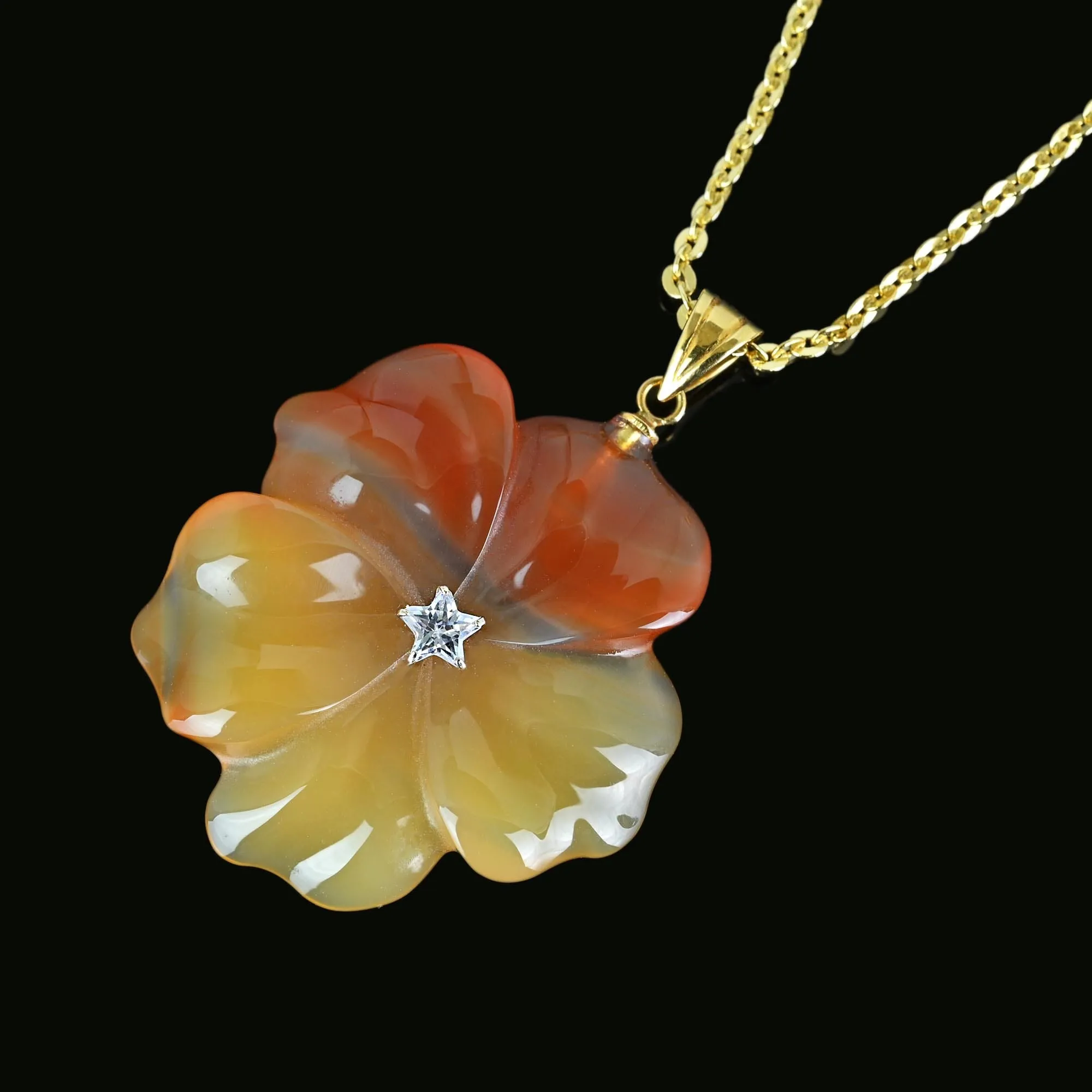 Fine 18K Gold Quartz Star Carved Flower Carnelian Pendant