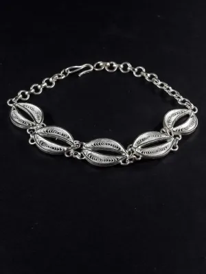 Graceful Bracelet