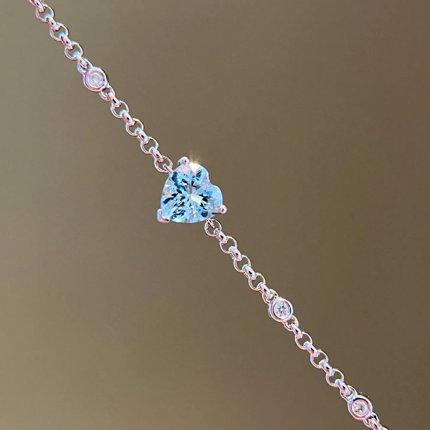 Heart Aquamarine Bracelet, 18K Solid gold Natural Aquamarine diamond Bracelet