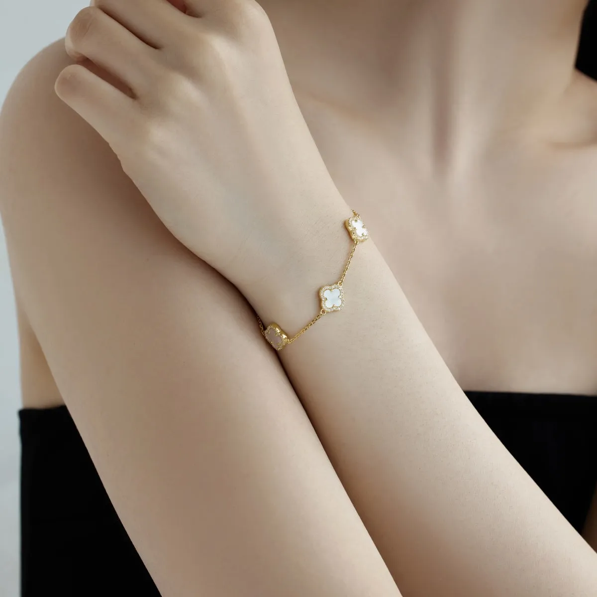 Iced Flora White Clover Bracelet - Gold