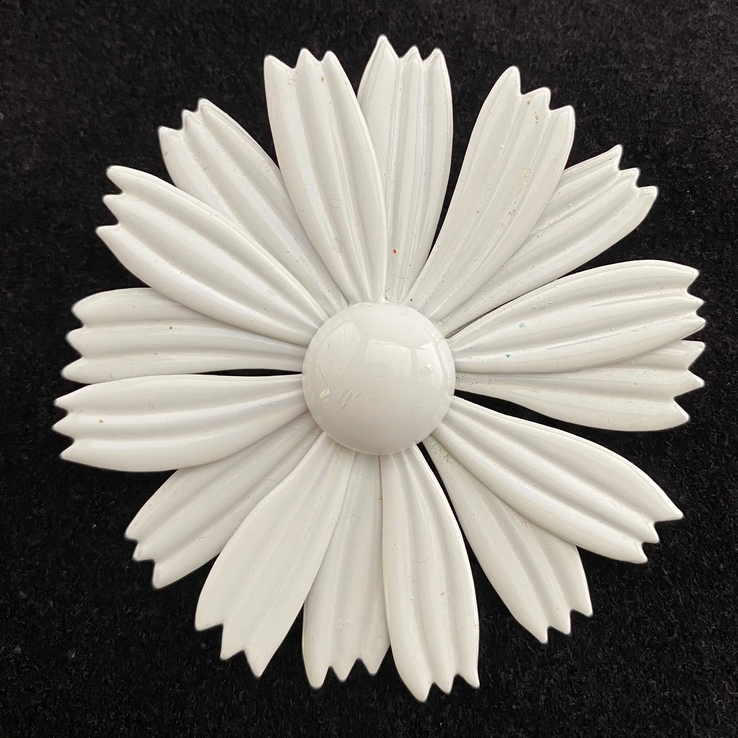 Late 60s/ Early 70s White Enamel Flower Brooch