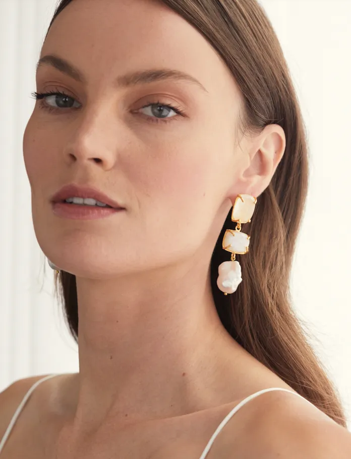 Loren Earrings White