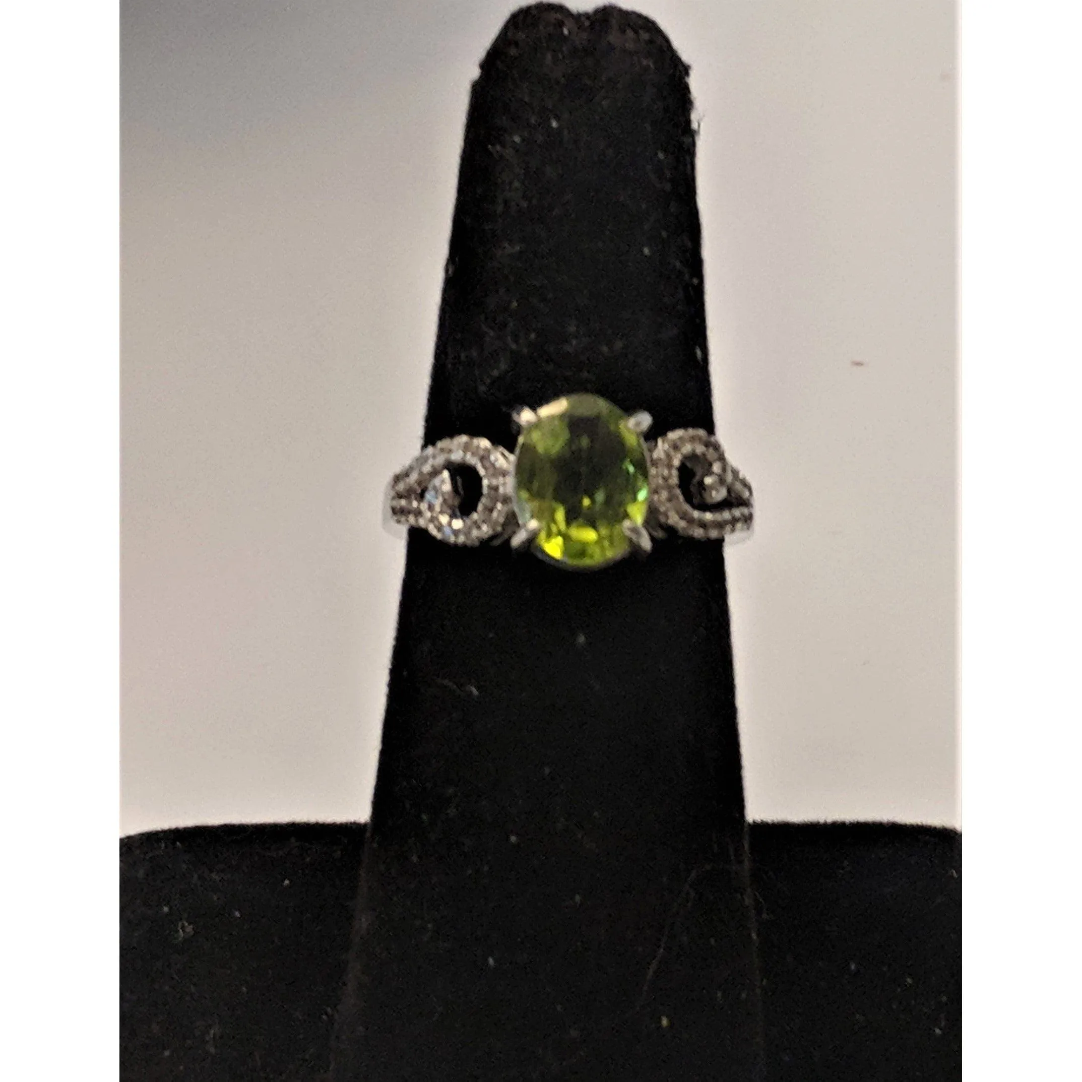 Peridot And Topaz in Platinum Plated Sterling Silver, Gorgeous Ring! Size 6.5