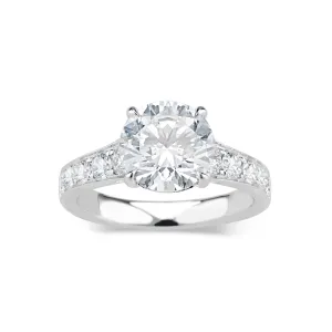 Round Diamond Engagement Ring with Diamond Shoulders