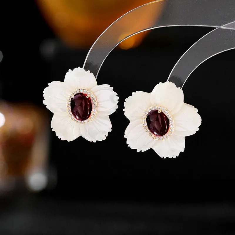 Zircon shell flower earrings simple mother-of-pearl sunflower earrings